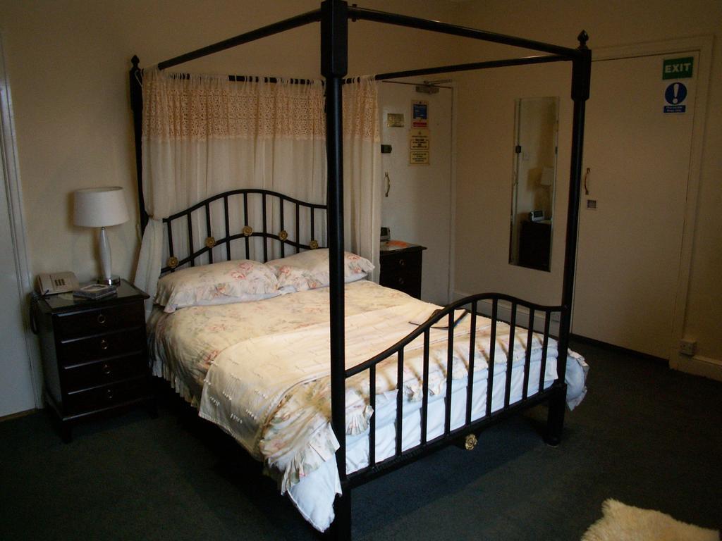 Heworth Court Hotel York Esterno foto